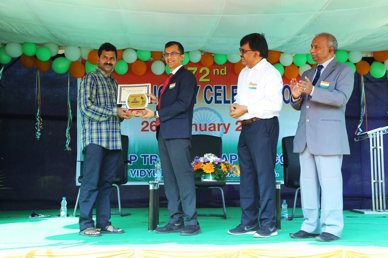 Loyalty Award AAO.jpg