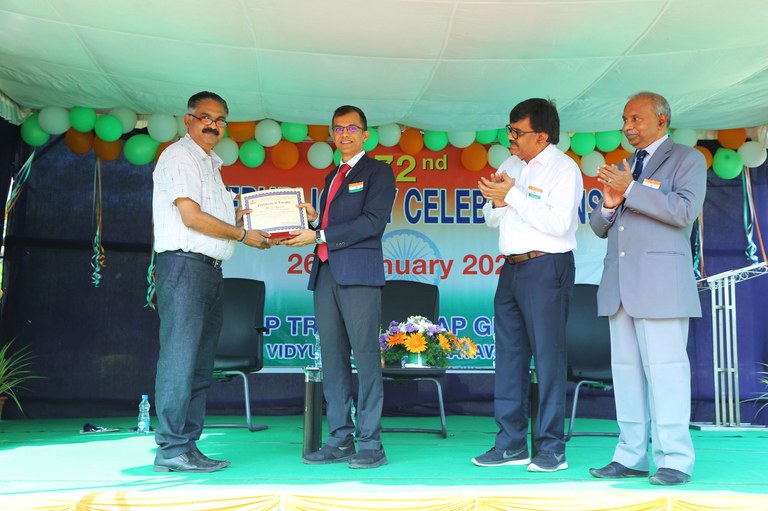 Loyalty Award DE.jpg